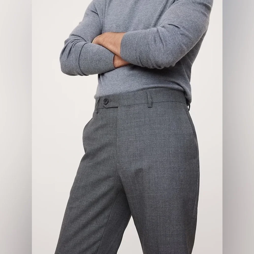 Banana Republic Straight Fit Wool Pants in Charcoal Plaid